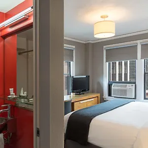 Max Hotel